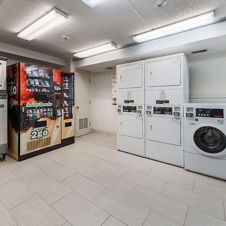 Red Roof Inn Plus+ Columbus - ワージントン エクステリア 写真