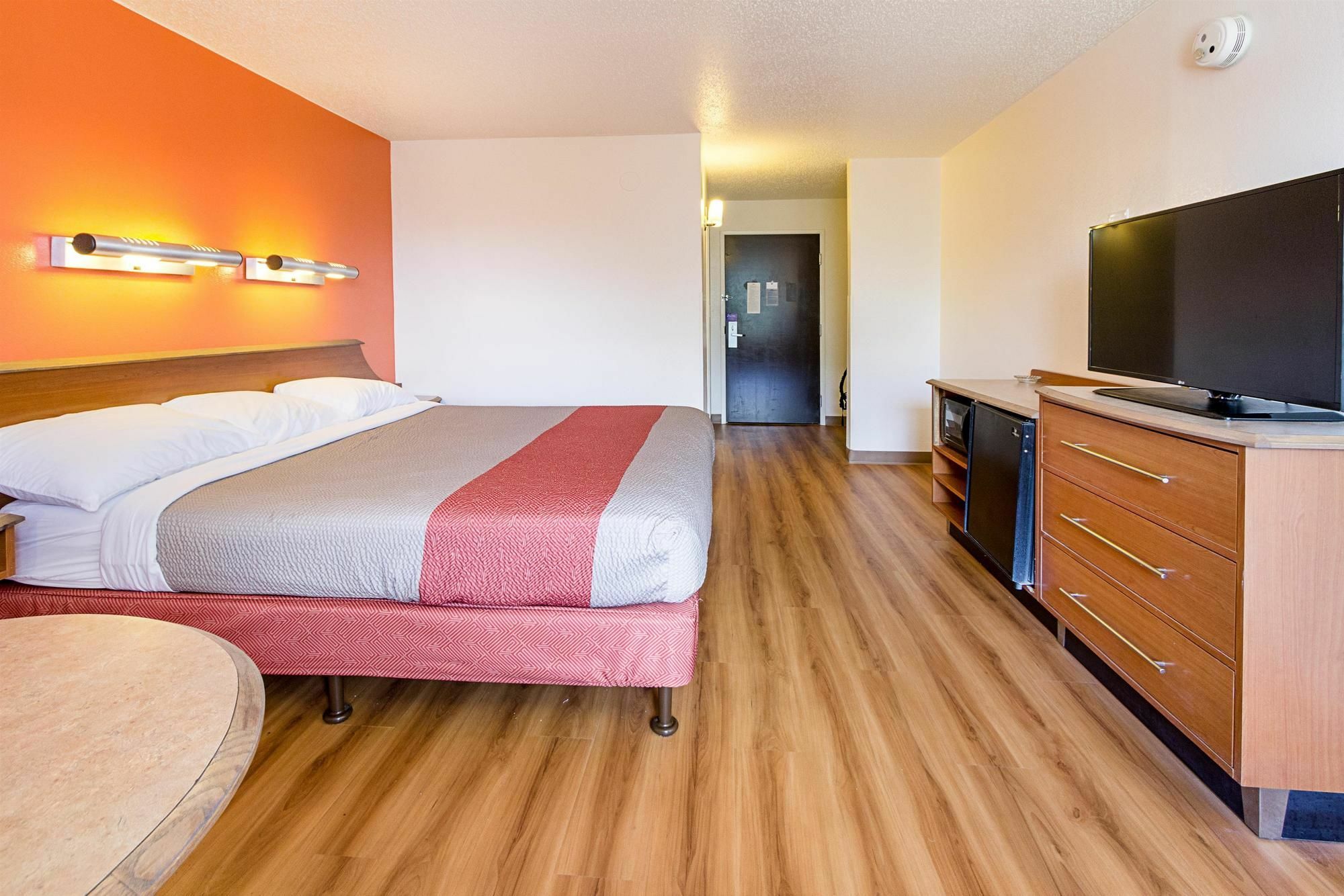 Red Roof Inn Plus+ Columbus - ワージントン エクステリア 写真