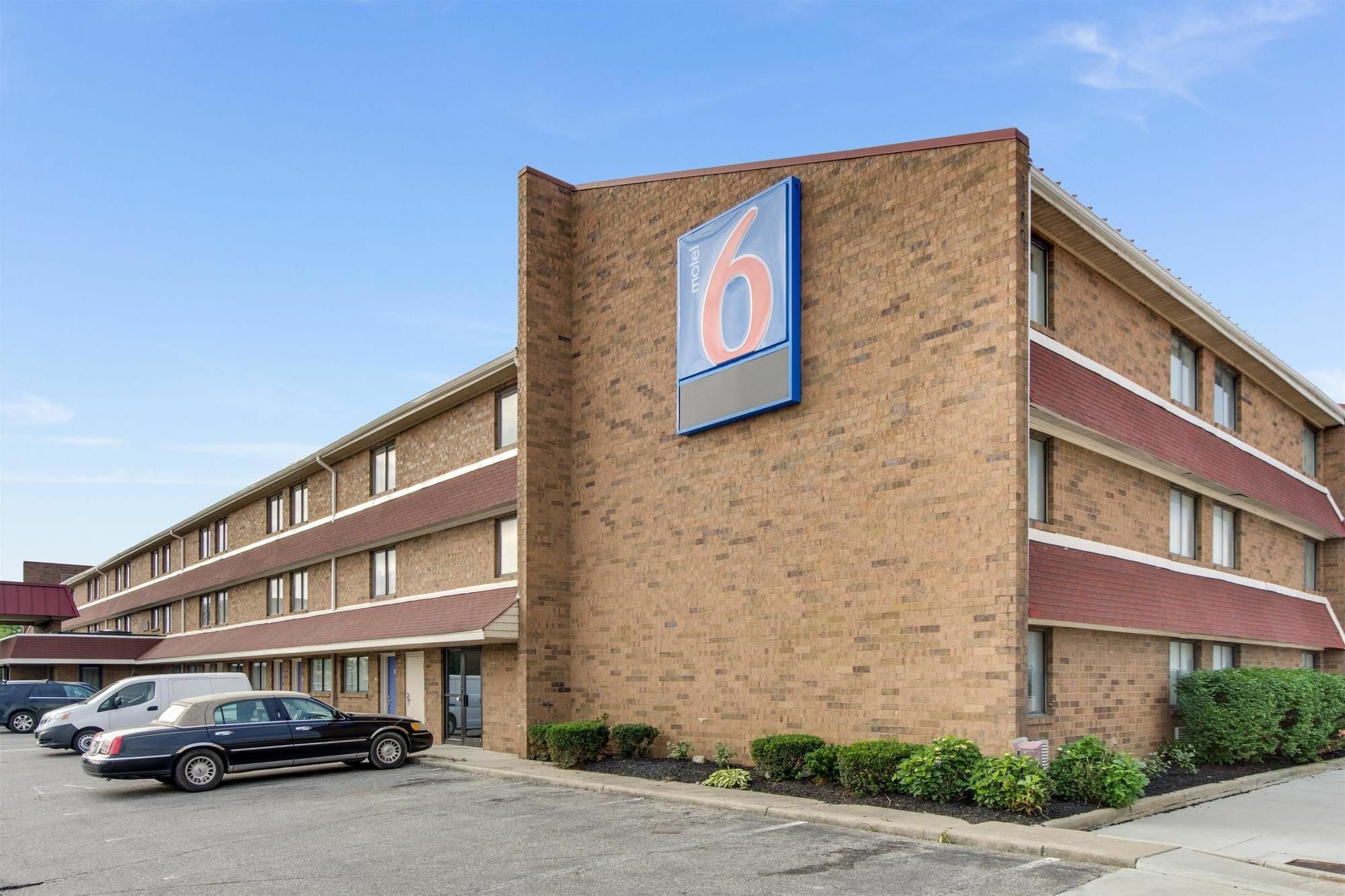Red Roof Inn Plus+ Columbus - ワージントン エクステリア 写真