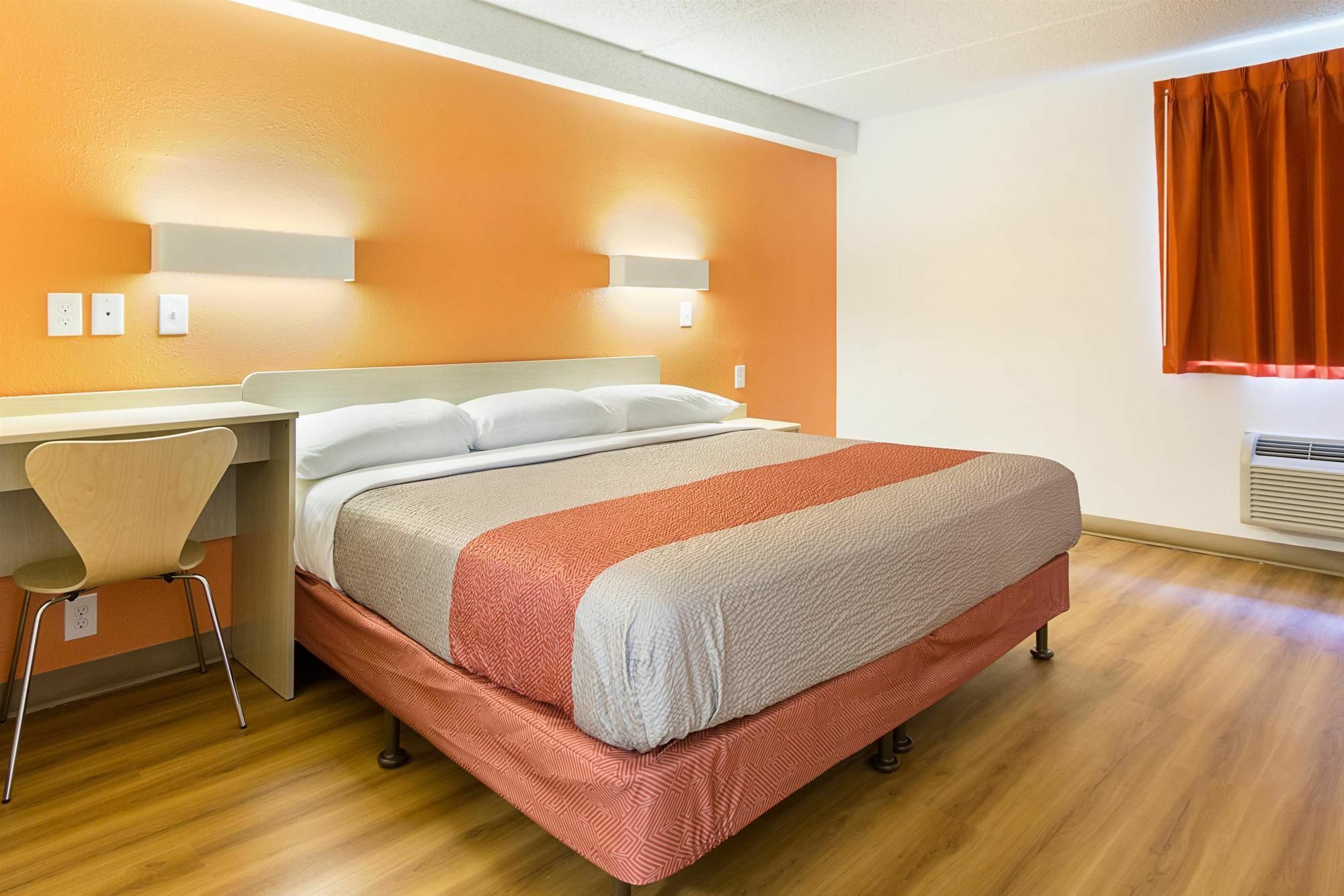 Red Roof Inn Plus+ Columbus - ワージントン エクステリア 写真